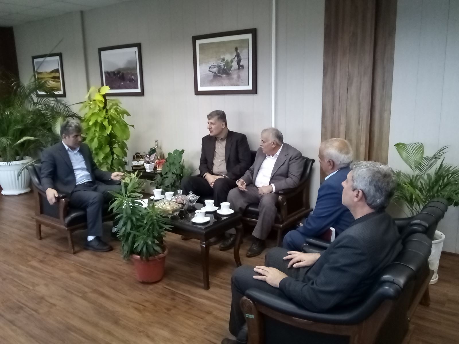دیدار رئیس سازمان جهاد کشاورزی استان گیلان با نماینده مردم رودبار در مجلس شورای اسلامی